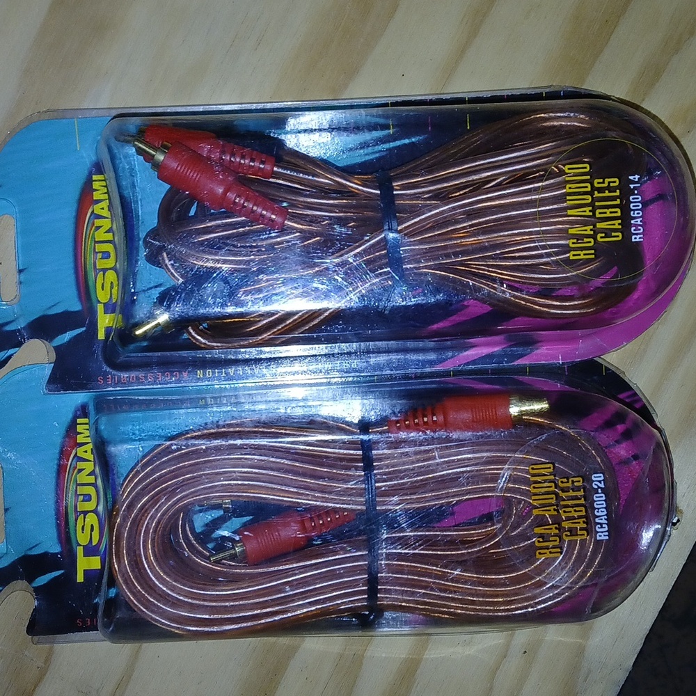 Speaker audio cables